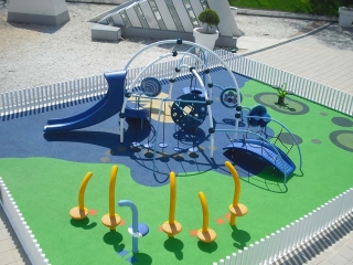 H_PLAY_PI_WEEVOS_02