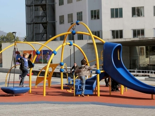 H_PLAY_PI_WEEVOS_04